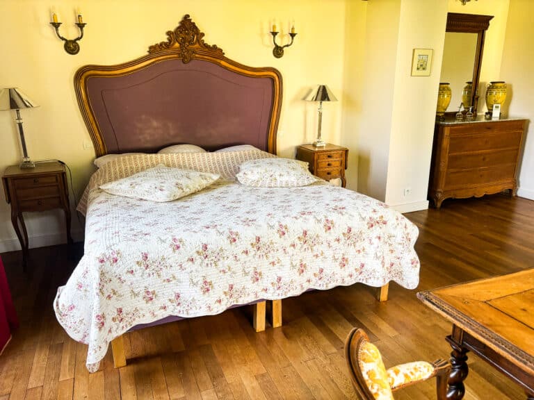 Chambre Cardinale chateau Corroirie Loches Montrésor Touraine
